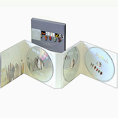 Genesis Turn It On Again The Hits The Tour Edition (2 CD + DVD) Формат: 2 CD + DVD (DigiPack) Дистрибьюторы: Gala Records, Virgin Records Ltd Лицензионные товары Характеристики аудионосителей 2008 г Сборник: Импортное издание инфо 11292d.